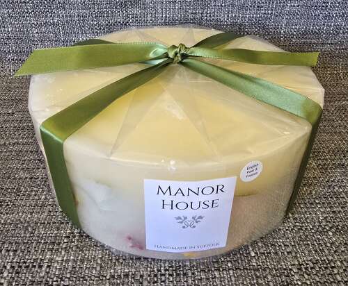 English Pear & Lily XL Botanical Candle